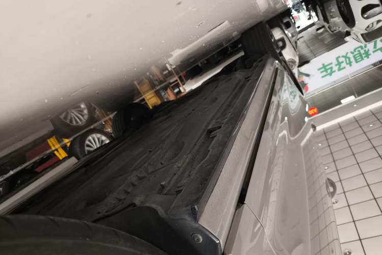 Used Volkswagen Golf 2019 280TSI DSG R-Line Model China V Standard Right Side Sill