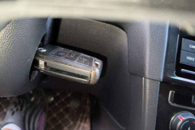 Used Volkswagen Golf 2019 280TSI DSG Comfort Version China VI Standard Vehicle Key