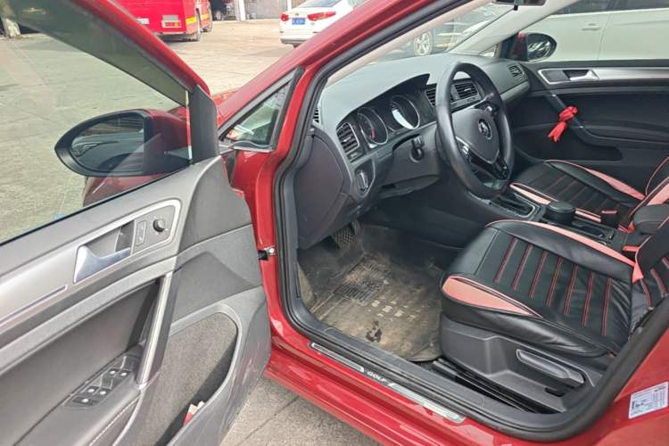 Used Volkswagen Golf 2019 1.6L Automatic Comfort Model China V Standard Driver Seat