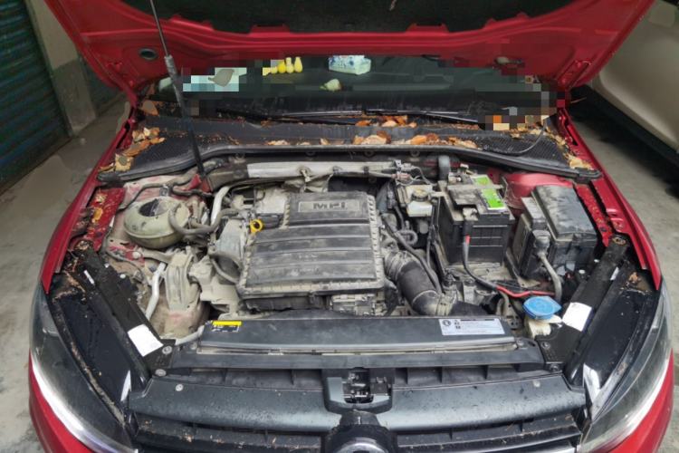 Used Volkswagen Golf 2019 1.6L Automatic Comfort Model China V Standard Engine Bay