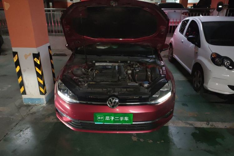 Used Volkswagen Golf 2019 280TSI DSG Comfort Version China VI Standard Engine Bay