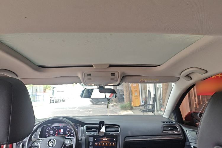 Used Volkswagen Golf 2019 280TSI DSG Luxury Version China VI Standard Headliner