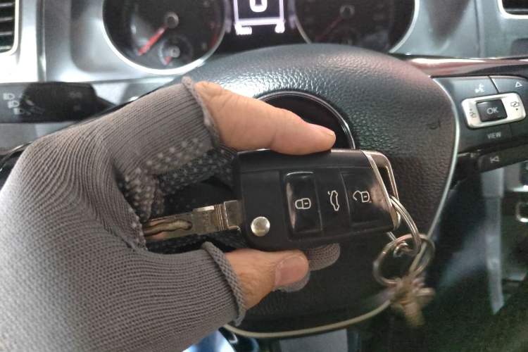 Used Volkswagen Golf 2019 200TSI DSG Comfort & Ambition Edition China VI Standard Interior 1