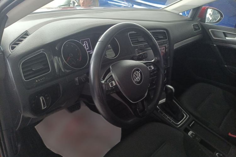 Used Volkswagen Golf 2019 280TSI DSG Comfort Version China VI Standard Interior 2