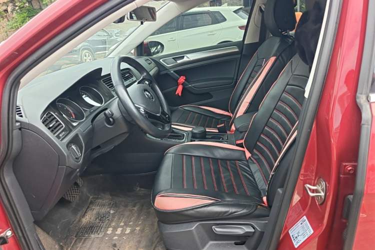 Used Volkswagen Golf 2019 1.6L Automatic Comfort Model China V Standard Left Front Seat