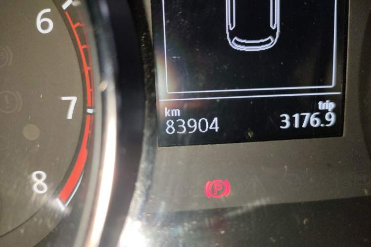 Used Volkswagen Golf 2019 280TSI DSG Comfort Version China VI Standard Odometer Close Up