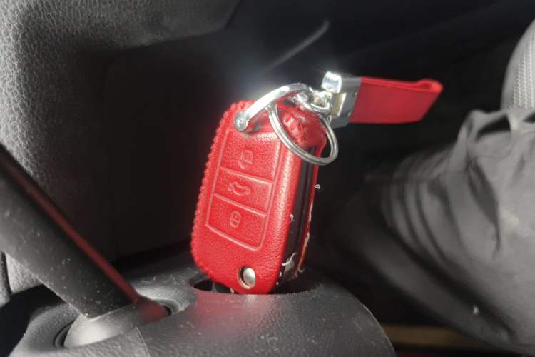 Used Volkswagen Golf 2019 280TSI DSG R-Line Model China V Standard Vehicle Key