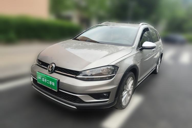 Used Volkswagen Golf 2019 1.8TSI Travel Edition Guazi used car, China used car export, Used car for sale, Used Volkswagen cars, Cheapest cars for sale