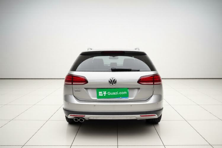 Used Volkswagen Golf 2019 1.8TSI Travel Edition Rear