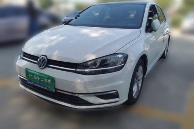Volkswagen Golf 2019 280TSI DSG Comfort Version China VI Standard مستعملة