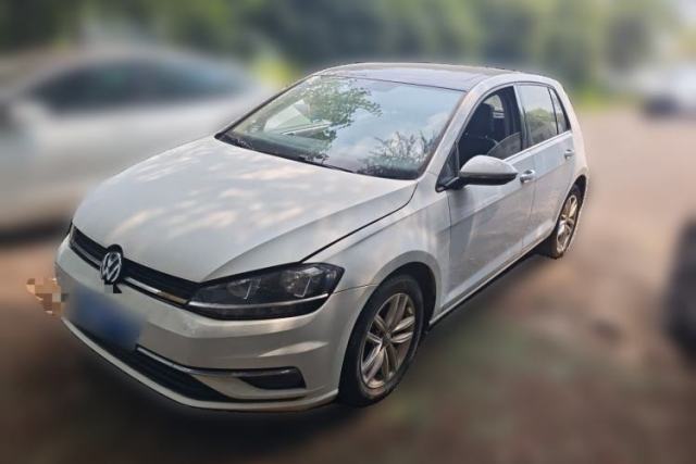 Ojetý Volkswagen Golf 2019 200TSI DSG Comfort & Ambition Edition China VI Standard