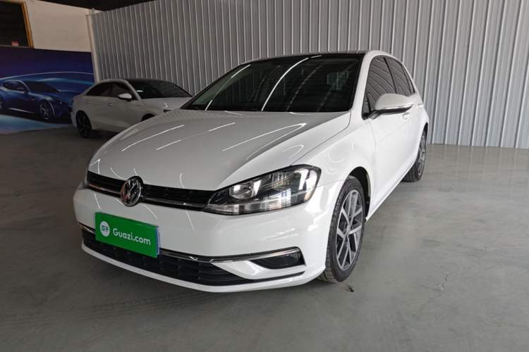 Used Volkswagen Golf 2019 200TSI DSG Comfort & Ambition Edition China VI Standard Guazi used car, China used car export, Used car for sale, Used Volkswagen cars, Cheapest cars for sale