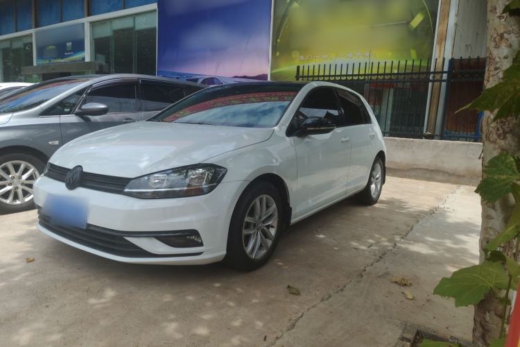 Used Volkswagen Golf 2019 280TSI DSG Comfort Version China V Standard Guazi used car, China used car export, Used car for sale, Used  cars, Cheapest cars for sale