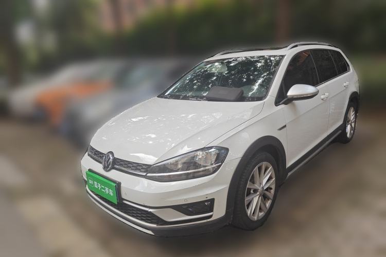 Used Volkswagen Golf 2019 1.8TSI Travel Edition Guazi used car, China used car export, Used car for sale, Used Volkswagen cars, Cheapest cars for sale