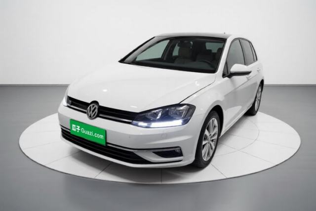 Ojetý Volkswagen Golf 2019 200TSI DSG Comfort & Ambition Edition China VI Standard