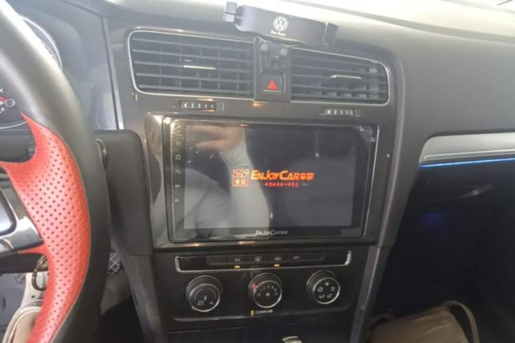 Used Volkswagen Golf 2019 280TSI DSG Comfort Version China V Standard Audio And AC Panel