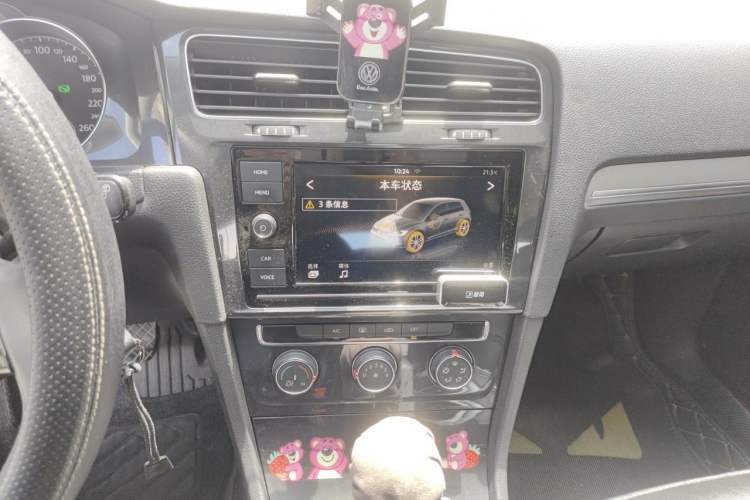 Used Volkswagen Golf 2019 1.6L Automatic Comfort Model China V Standard Audio And AC Panel