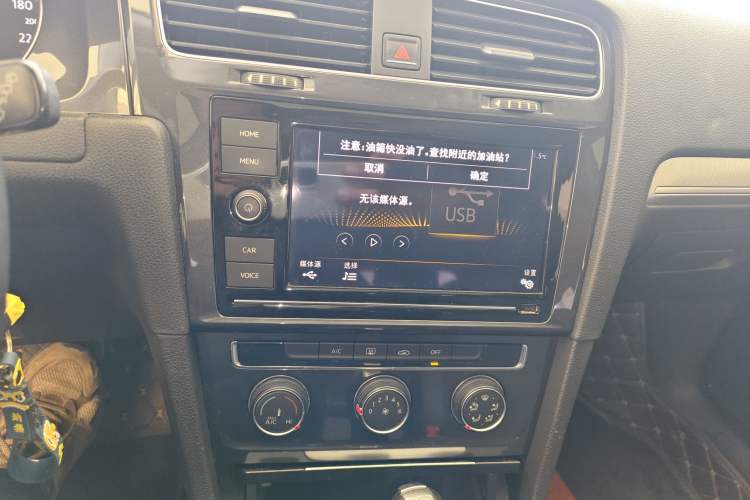 Used Volkswagen Golf 2019 280TSI DSG Comfort Version China V Standard Audio And AC Panel