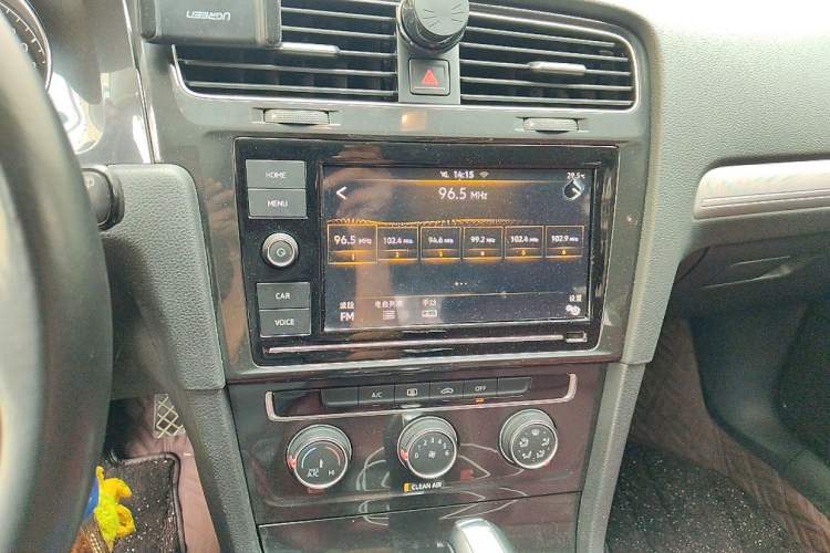 Used Volkswagen Golf 2019 280TSI DSG Comfort Version China VI Standard Audio And AC Panel
