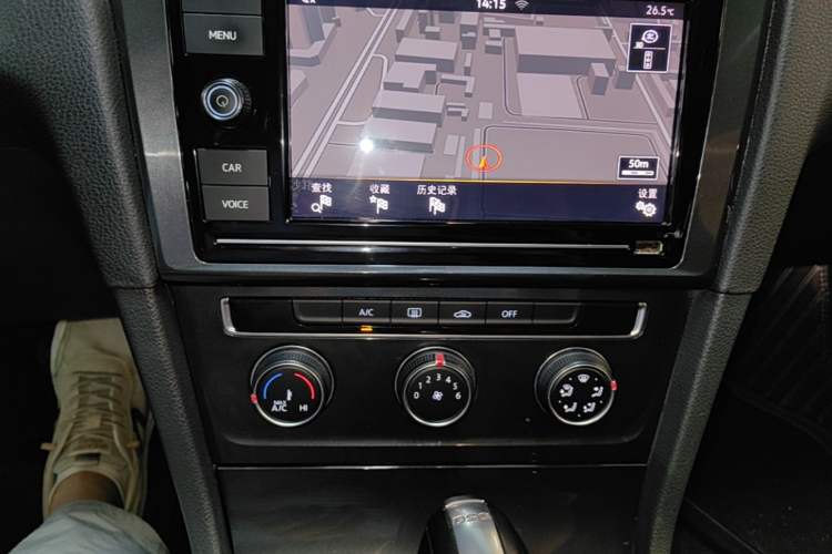 Used Volkswagen Golf 2019 280TSI DSG Comfort Version China V Standard Audio And AC Panel