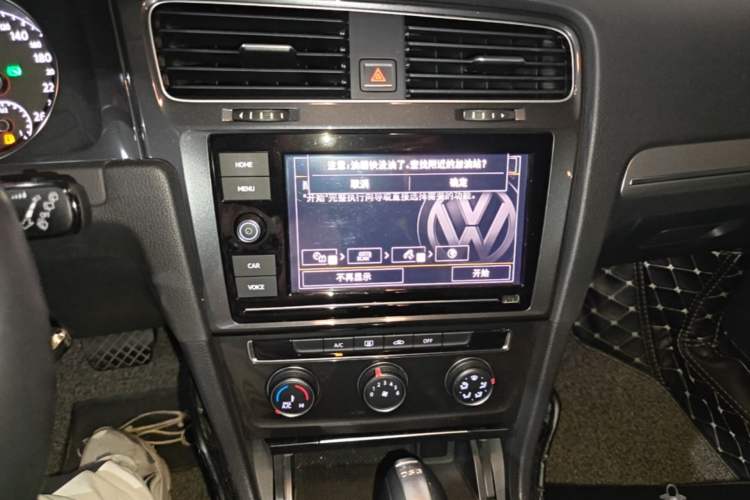 Used Volkswagen Golf 2019 200TSI DSG Comfort & Ambition Edition China VI Standard Audio And AC Panel