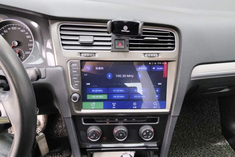 Used Volkswagen Golf 2019 280TSI DSG Comfort Version China V Standard Audio And AC Panel