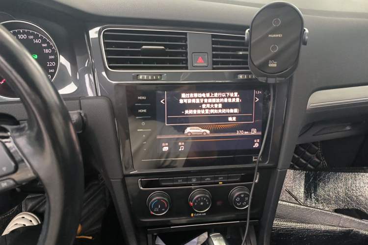 Used Volkswagen Golf 2019 280TSI DSG Comfort Version China VI Standard Audio And AC Panel
