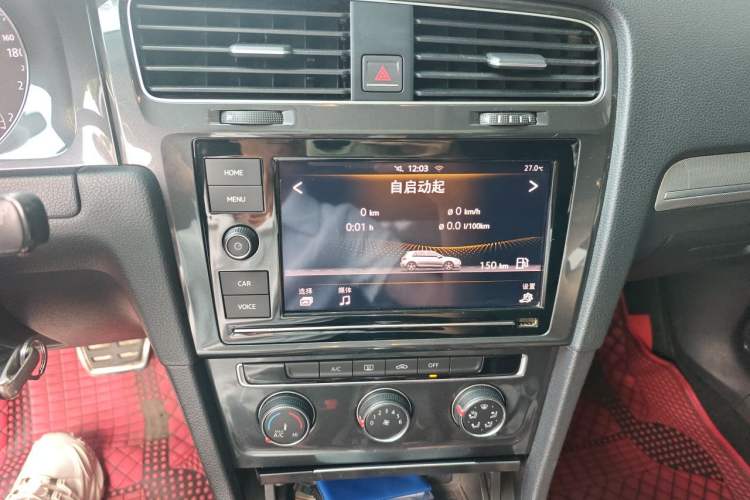 Used Volkswagen Golf 2019 200TSI DSG Comfort Version China VI Standard Audio And AC Panel