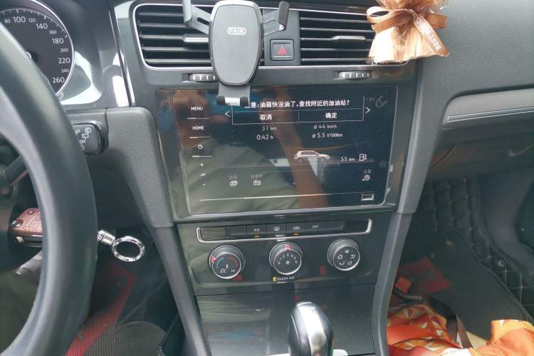 Used Volkswagen Golf 2019 200TSI DSG Comfort & Ambition Edition China VI Standard Audio And AC Panel