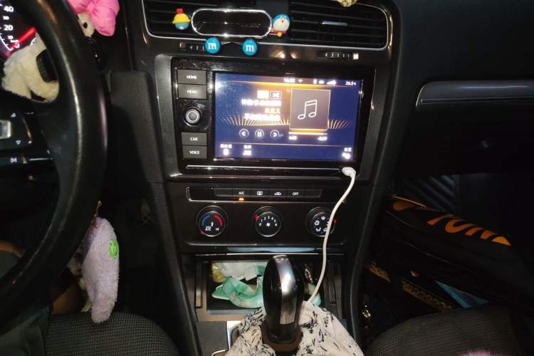 Used Volkswagen Golf 2019 280TSI DSG Comfort Version China V Standard Audio And AC Panel