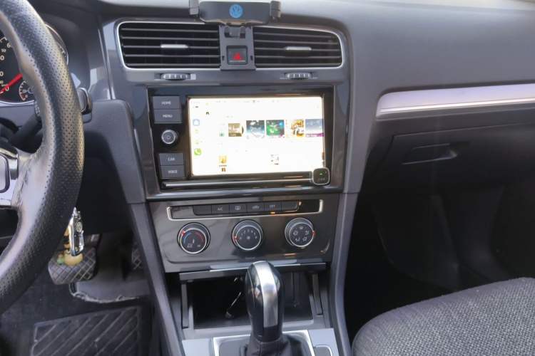 Used Volkswagen Golf 2019 1.6L Automatic Comfort Model China V Standard Audio And AC Panel