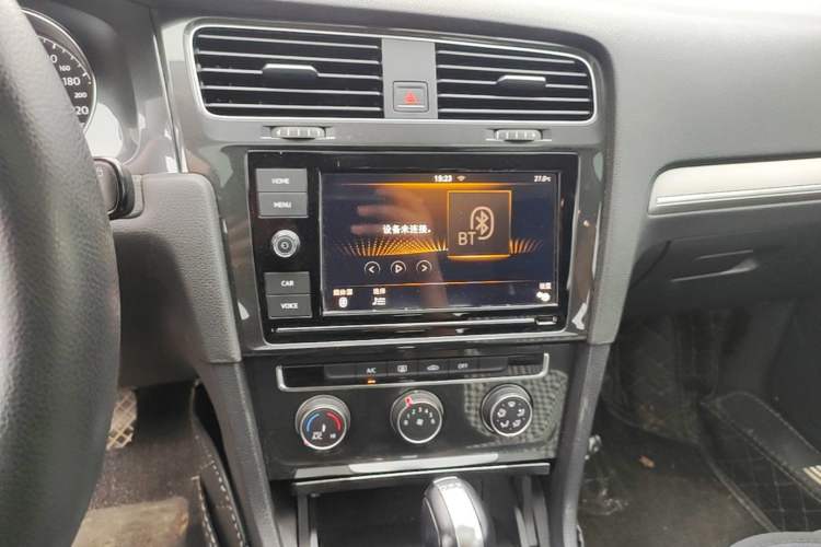 Used Volkswagen Golf 2019 280TSI DSG Comfort Version China VI Standard Audio And AC Panel