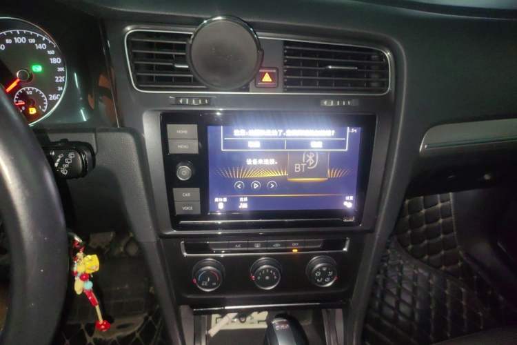 Used Volkswagen Golf 2019 280TSI DSG Comfort Version China V Standard Audio And AC Panel