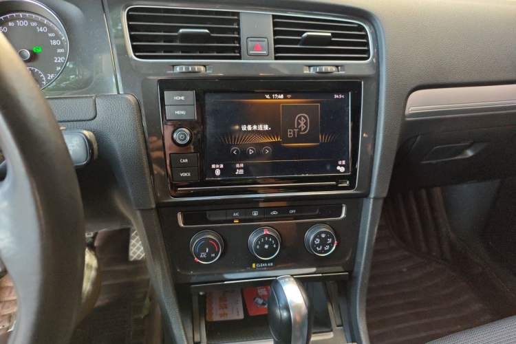 Used Volkswagen Golf 2019 280TSI DSG Comfort Version China V Standard Audio And AC Panel