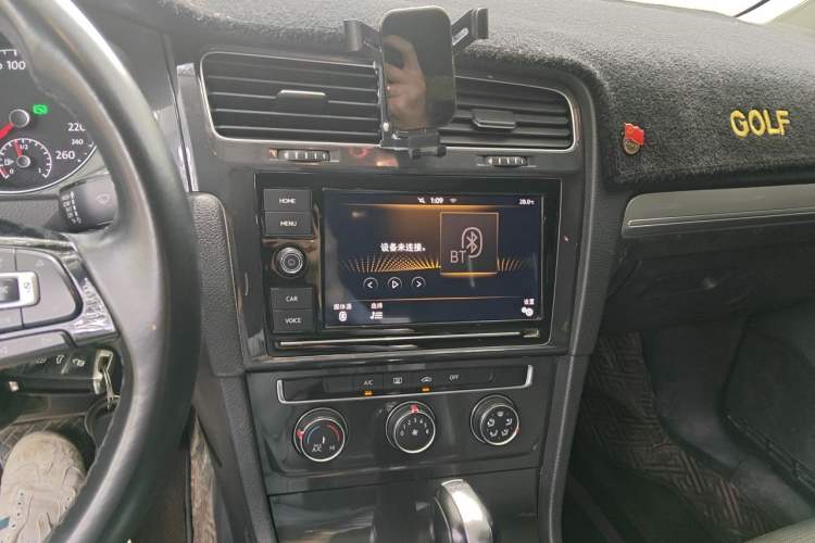 Used Volkswagen Golf 2019 280TSI DSG Comfort Version China V Standard Audio And AC Panel