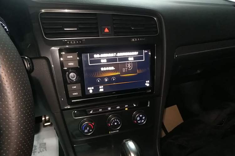 Used Volkswagen Golf 2019 280TSI DSG Luxury Version China V Standard Audio And AC Panel