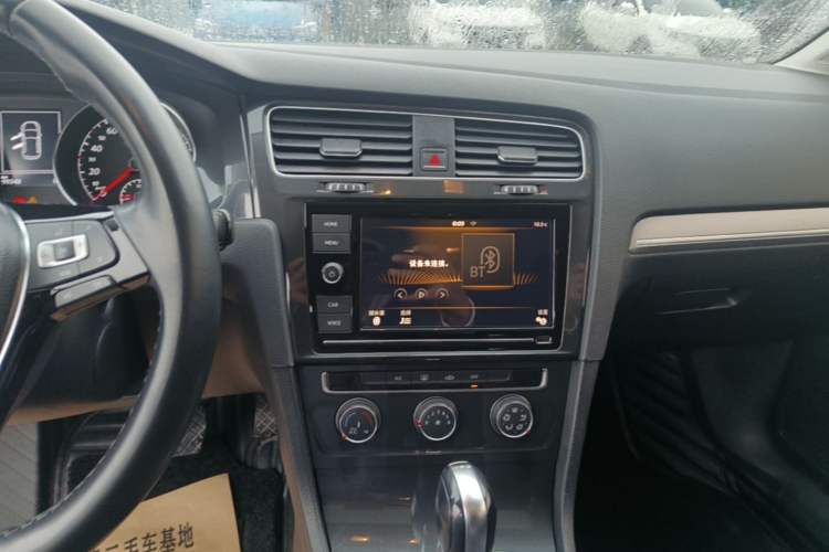 Used Volkswagen Golf 2019 280TSI DSG Comfort Version China VI Standard Audio And AC Panel