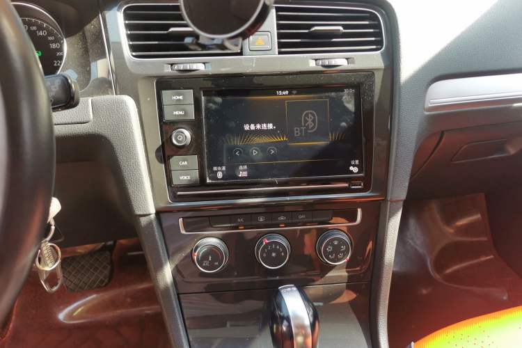 Used Volkswagen Golf 2019 280TSI DSG Comfort Version China VI Standard Audio And AC Panel