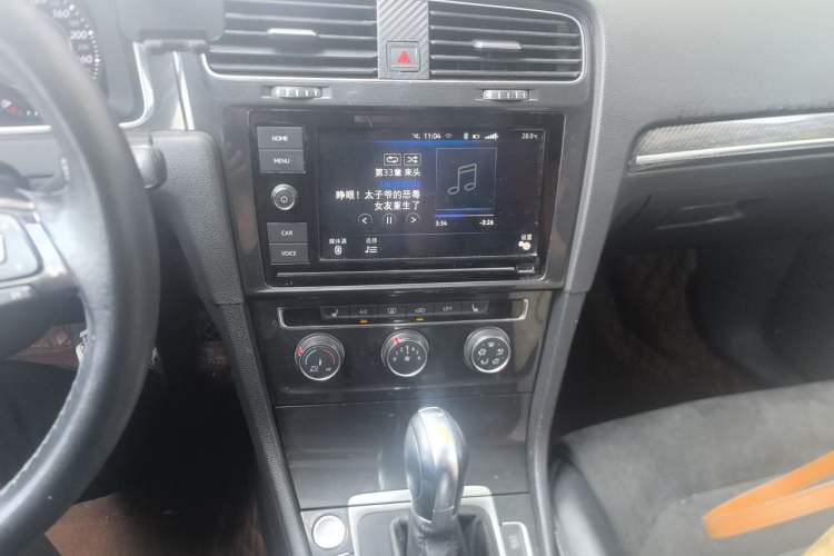 Used Volkswagen Golf 2019 280TSI DSG Luxury Version China VI Standard Audio And AC Panel