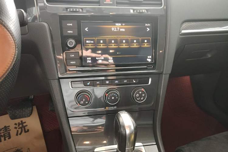 Used Volkswagen Golf 2019 280TSI DSG Luxury Version China V Standard Audio And AC Panel