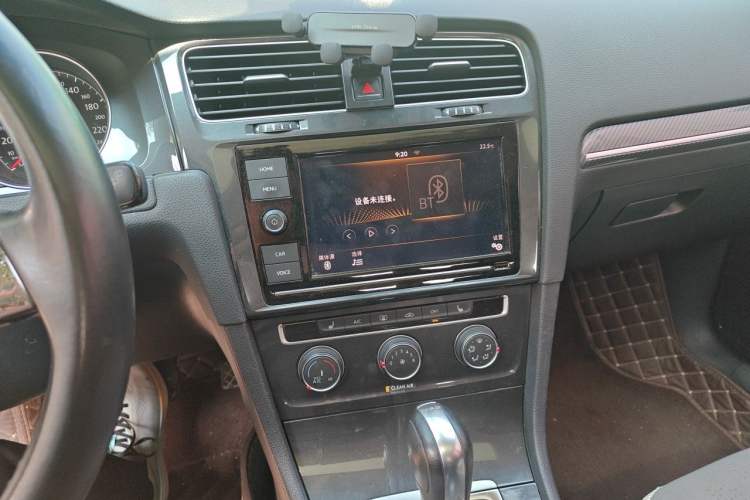 Used Volkswagen Golf 2019 280TSI DSG Luxury Version China V Standard Audio And AC Panel