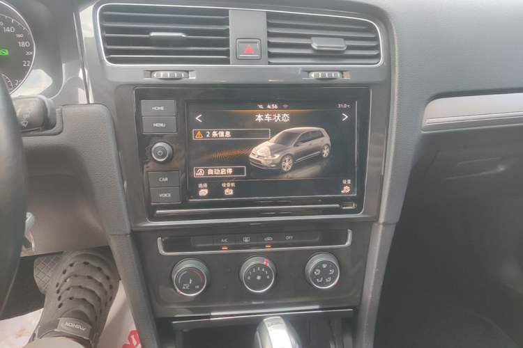 Used Volkswagen Golf 2019 280TSI DSG Comfort Version China V Standard Audio And AC Panel