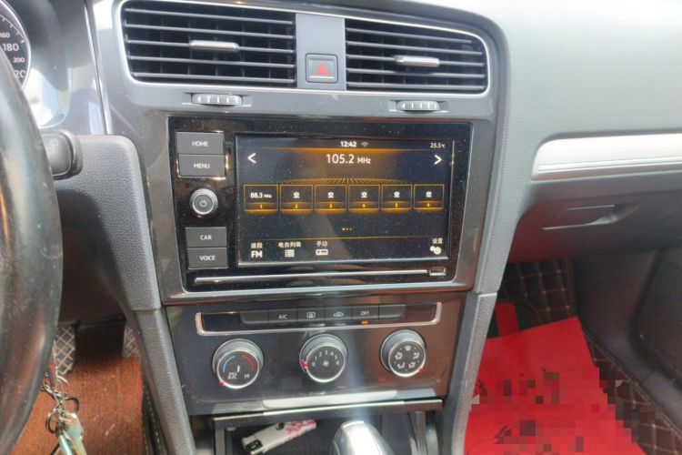 Used Volkswagen Golf 2019 280TSI DSG Comfort Version China VI Standard Audio And AC Panel
