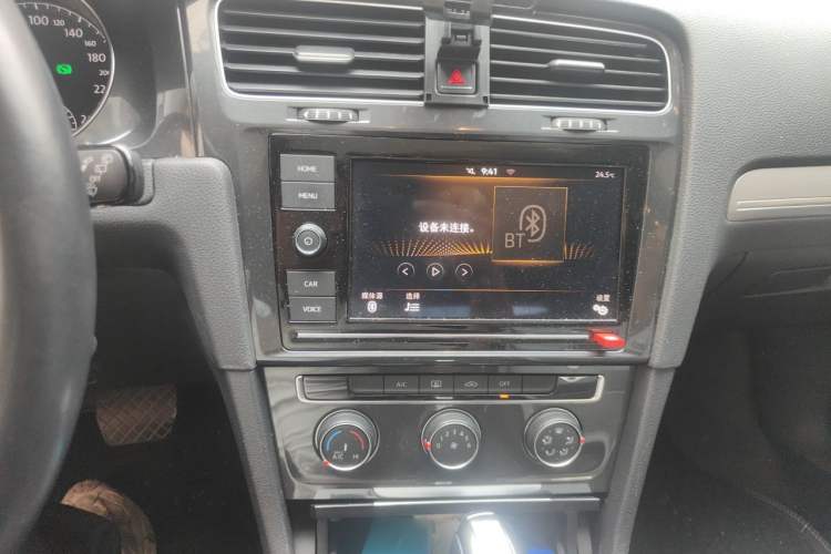 Used Volkswagen Golf 2019 200TSI DSG Comfort & Ambition Edition China VI Standard Audio And AC Panel
