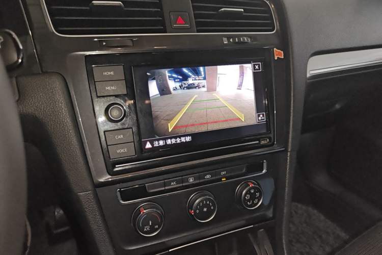 Used Volkswagen Golf 2019 280TSI DSG Comfort Version China V Standard Audio And AC Panel