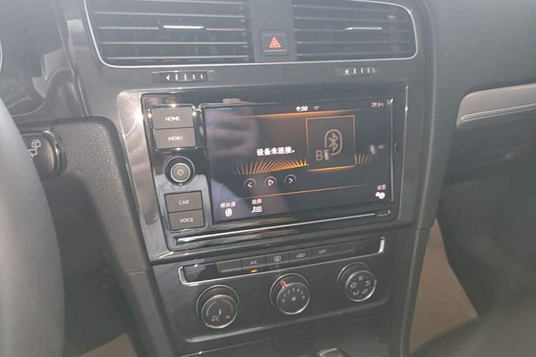Used Volkswagen Golf 2019 1.6L Automatic Comfort Model China V Standard Audio And AC Panel