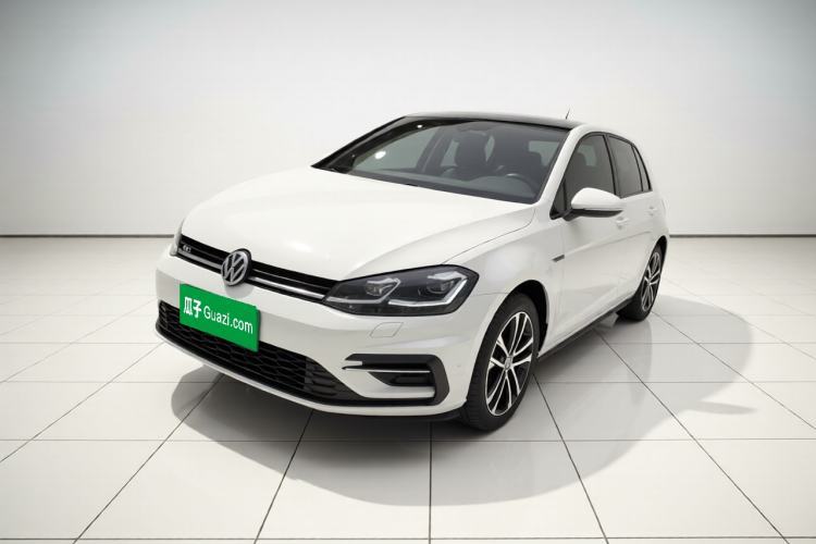 Used Volkswagen Golf 2019 280TSI DSG R-Line China VI Standard Guazi used car, China used car export, Used car for sale, Used  cars, Cheapest cars for sale