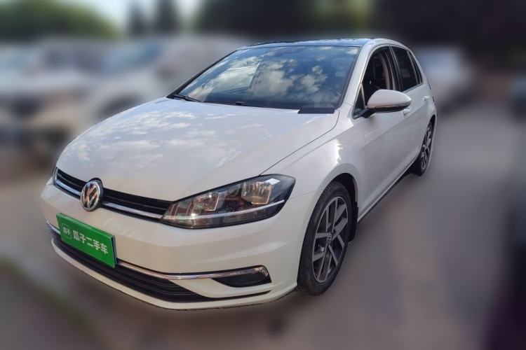 Used Volkswagen Golf 2019 280TSI DSG Luxury Version China V Standard Guazi used car, China used car export, Used car for sale, Used  cars, Cheapest cars for sale