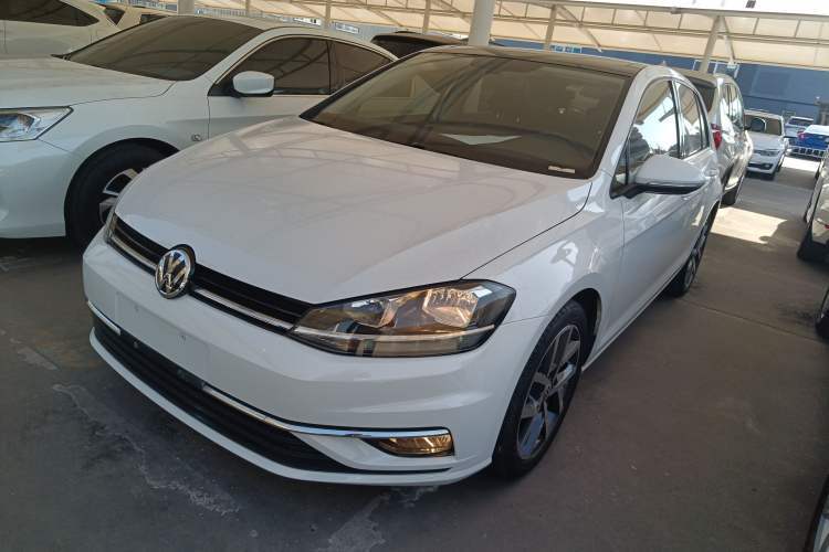 Used Volkswagen Golf 2019 280TSI DSG Luxury Version China VI Standard Guazi used car, China used car export, Used car for sale, Used  cars, Cheapest cars for sale