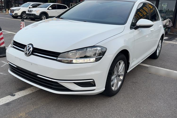 Used Volkswagen Golf 2019 280TSI DSG Comfort Version China V Standard Guazi used car, China used car export, Used car for sale, Used  cars, Cheapest cars for sale